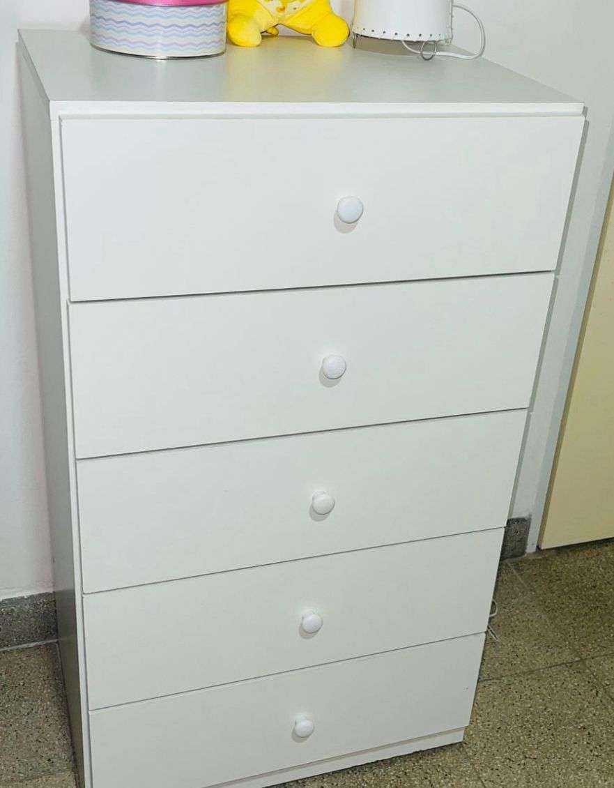CHIFFONIER MELAMINA. / 1 M X 0.50 / 5 CAJONES