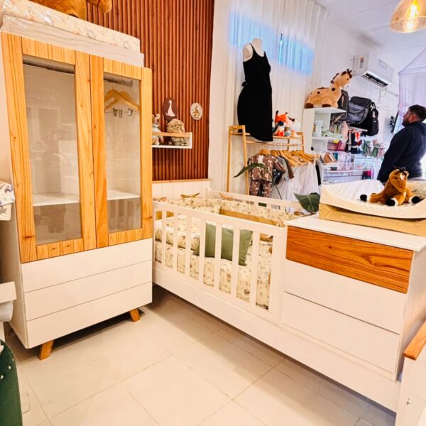 DORMITORIO NINNA: Cuna Funcional + Ropero + Colchon + Acolchado + Chichonera + Almohadon